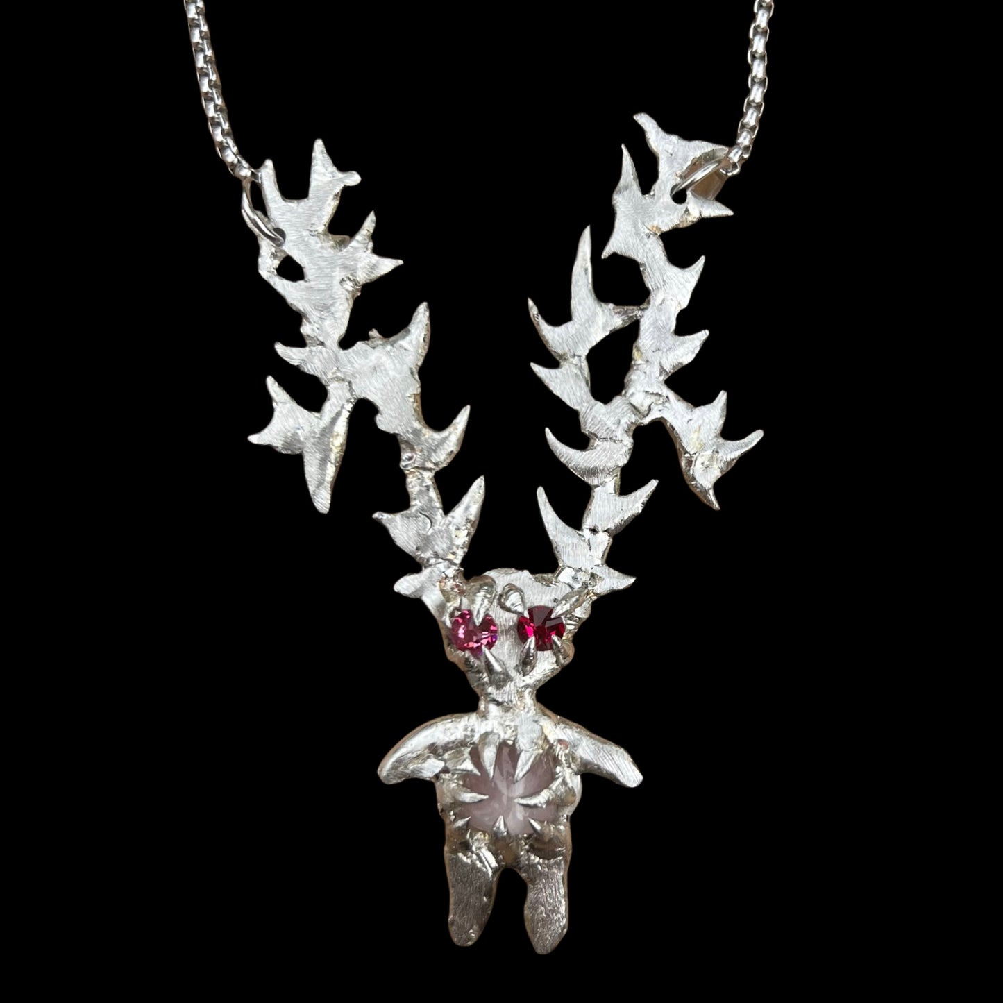 Arya Necklace (rose quartz)