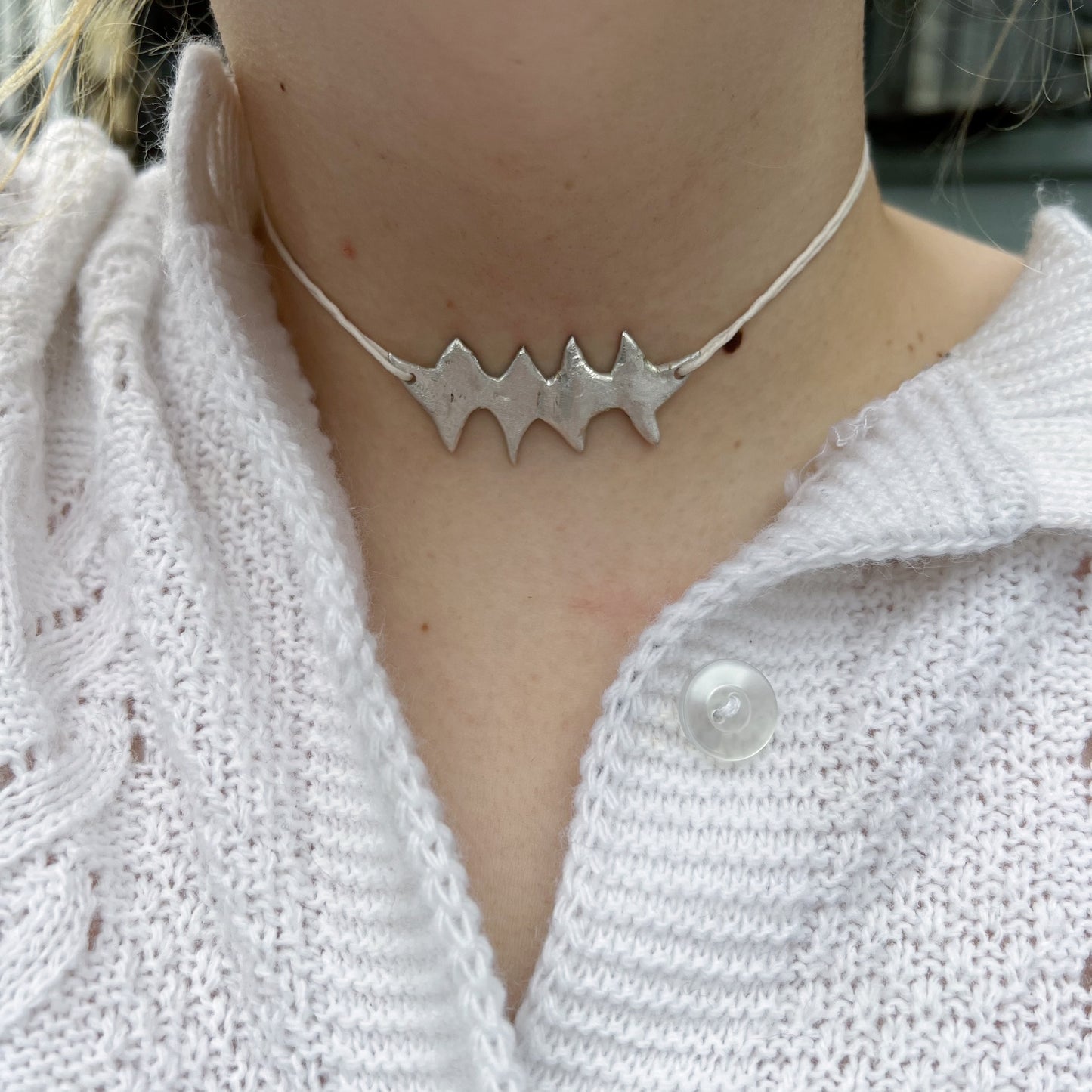 The Barbed Wire Choker